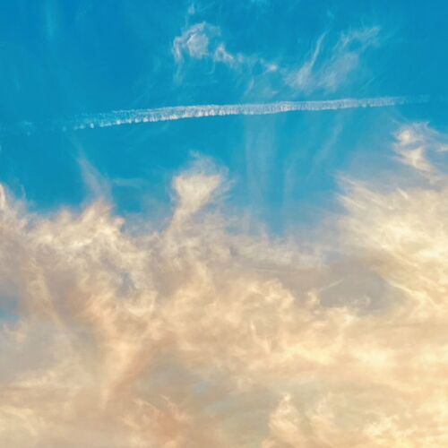 Thirty Seconds to Mars - It’s The End Of The World But It’s A Beautiful Day (2023)